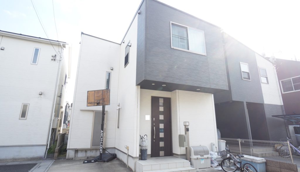 ★新着★　朝霞市膝折町5丁目　中古戸建　＜朝霞駅まで徒歩19分＞